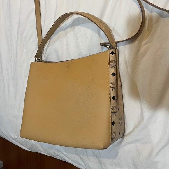 Mcm Sarah Hobo bag - Picture 3 of 8